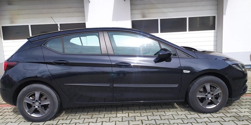 Opel Astra cena 42500 przebieg: 85500, rok produkcji 2016 z Mielec małe 92